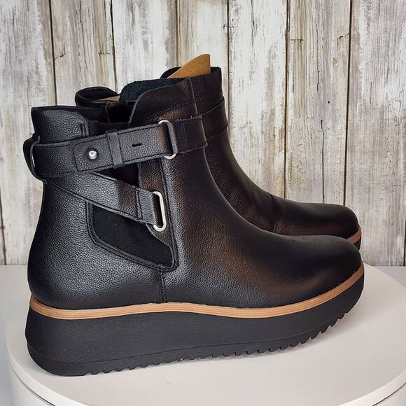 Clarks Women’s Zylah Faye Ankle Boots – Comfort Flatform Leather - Size 8.5 M - Picture 3 of 10